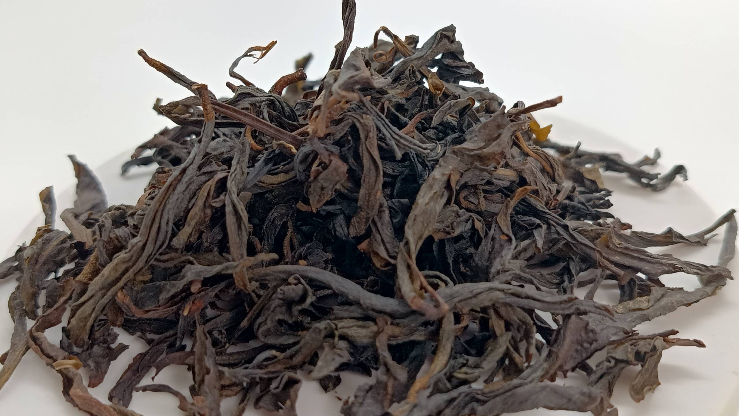 Шуй Сянь фруктово медовый тёмный улун Шуй Сянь фруктово медовый тёмный улун