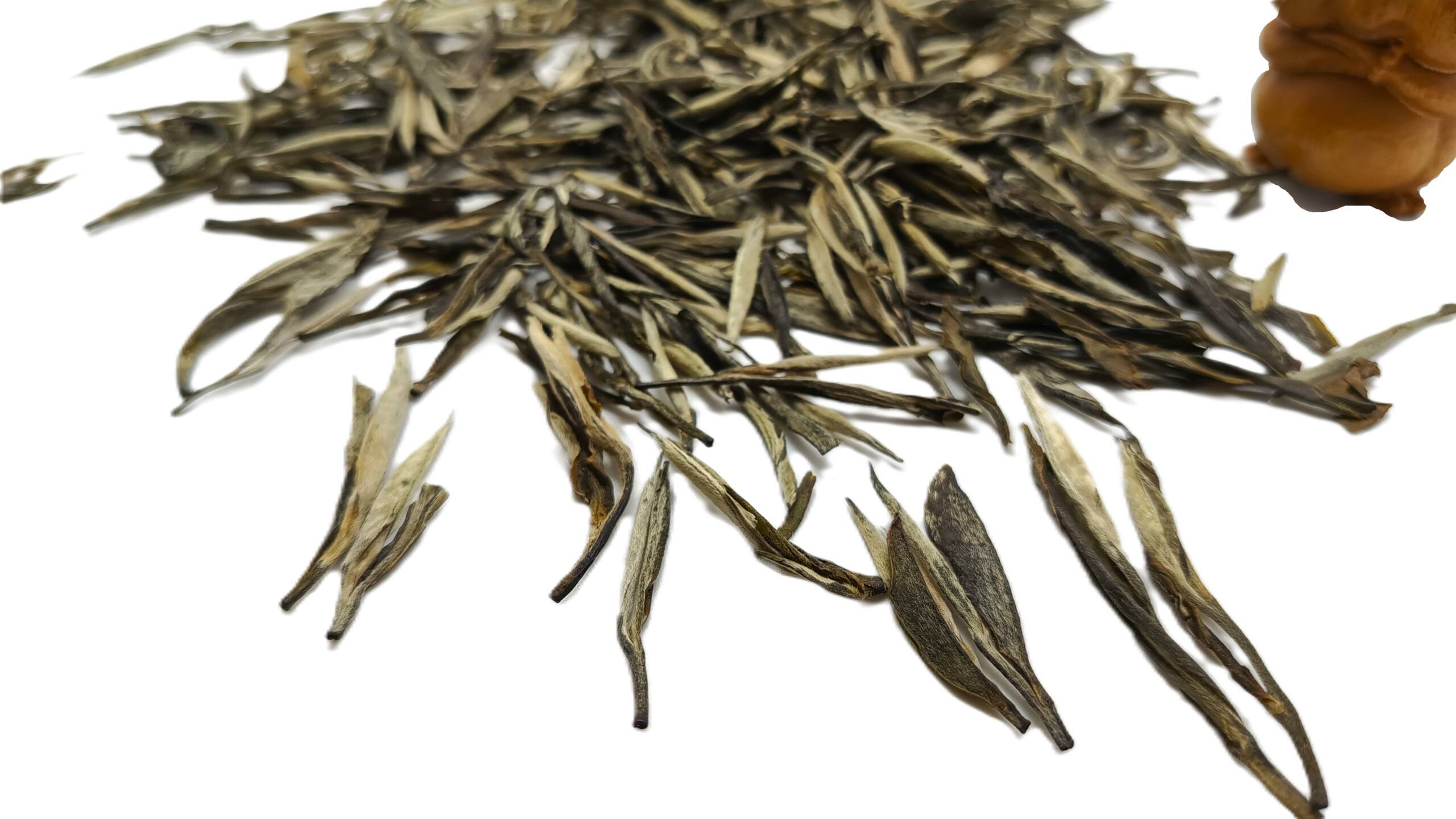 Китайский злёный высокогорный чай Нефритовая Игла 100г Китайский злёный высокогорный чай Нефритовая Игла 100г